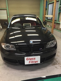 BMW1シリーズ　フロントガラス　交換です！！